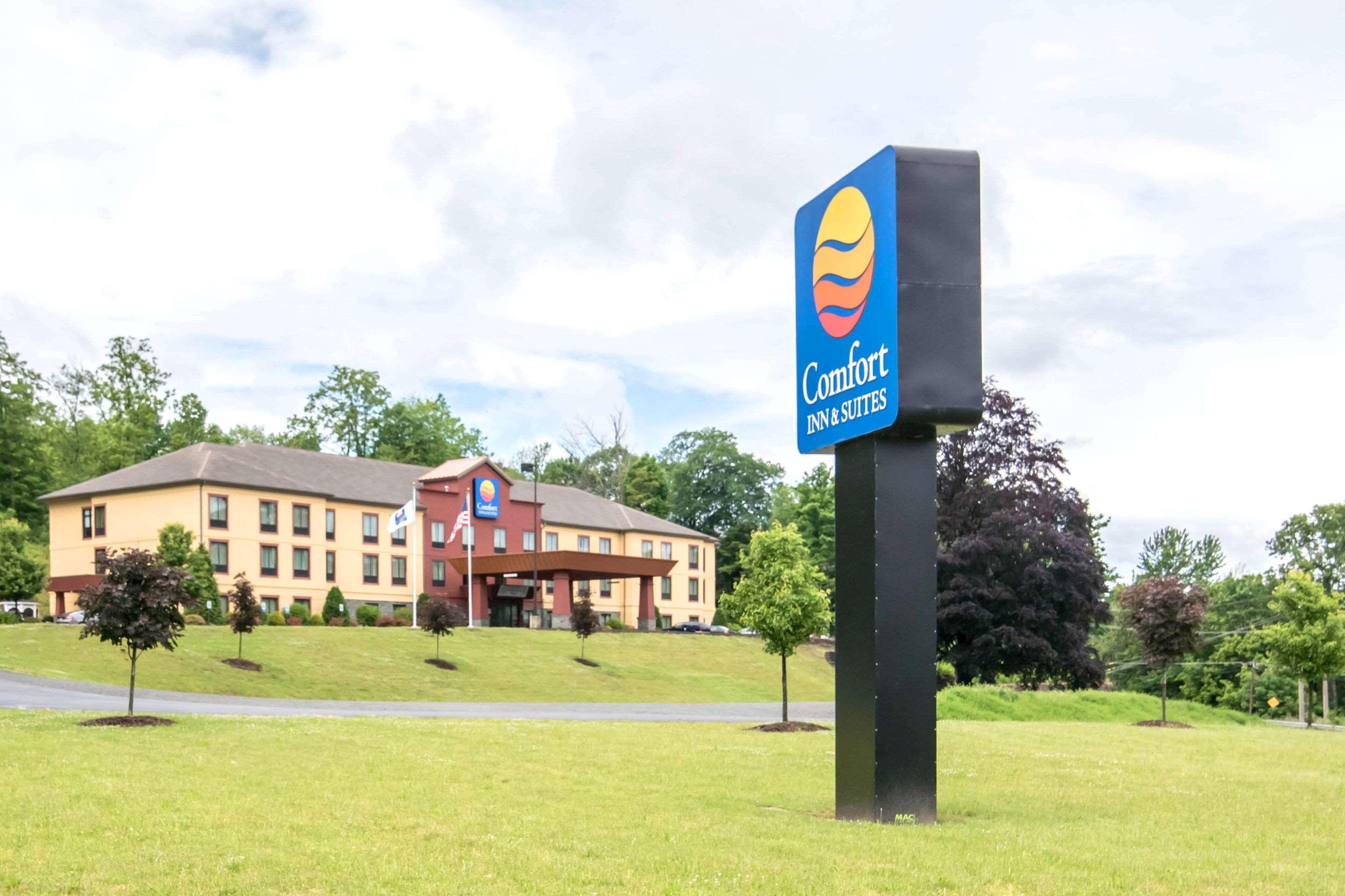 Comfort Inn & Suites Tunkhannock Exterior foto